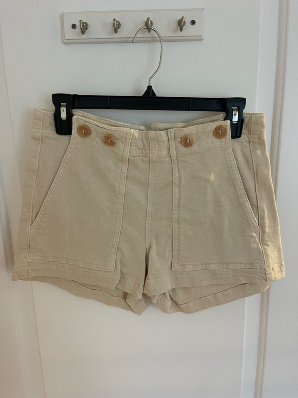 Pilcro High-Waist Utility Shorts in Cream - Picture 5 of 7